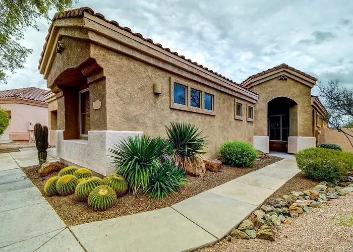 Luxe Couples Retreat W/ Pool & Outdoor Kitchen! Ferienhaus *