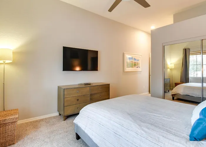 Ferienhaus Luxe Couples Retreat W/ Pool & Outdoor Kitchen! *