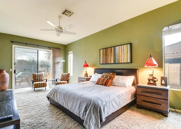 Luxe Couples Retreat W/ Pool & Outdoor Kitchen! * Phoenix